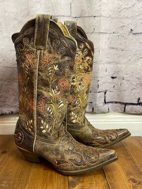 Innovation boots Womens size 6.5 pointed toe brown leather cowgirl boots